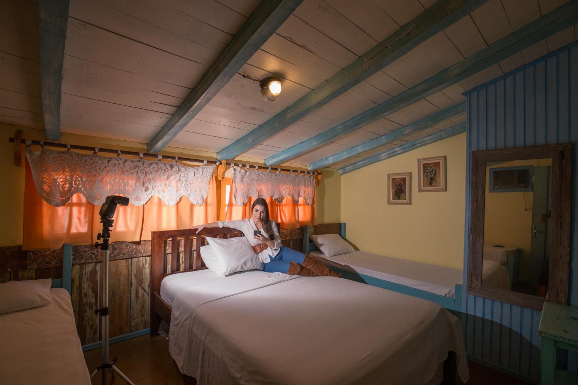 Hotel Chacara Das Flores São Gabriel Стая снимка